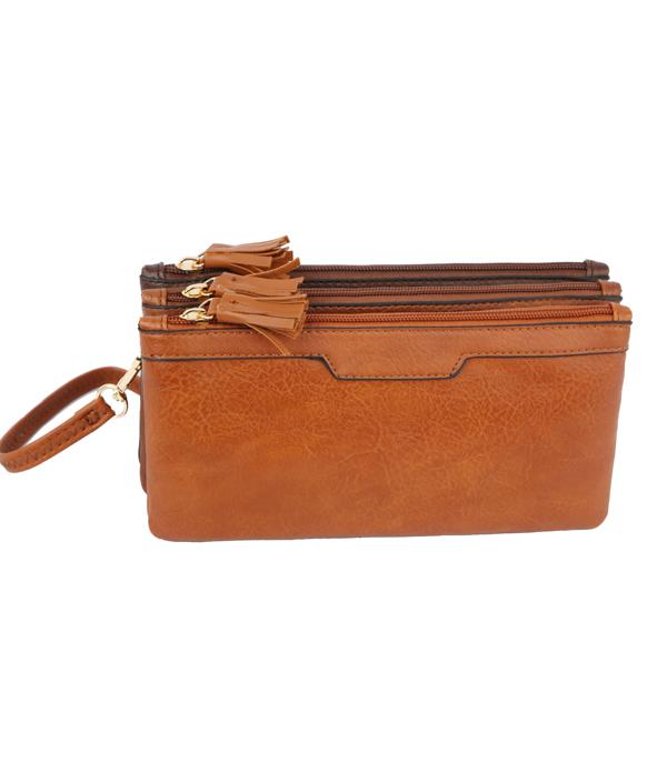 Multi-compartment Wristlet Crossbody Bag